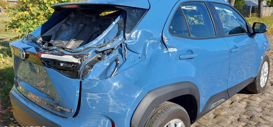 Toyota Yaris Cross cena 53300 przebieg: 9700, rok produkcji 2022 z Wrocław małe 172